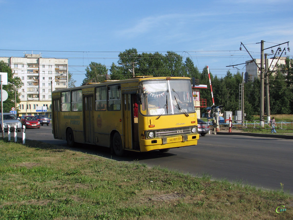 Великий Новгород. Ikarus 260 ав851