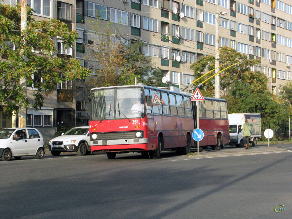 Будапешт. Ikarus 280.94 №260