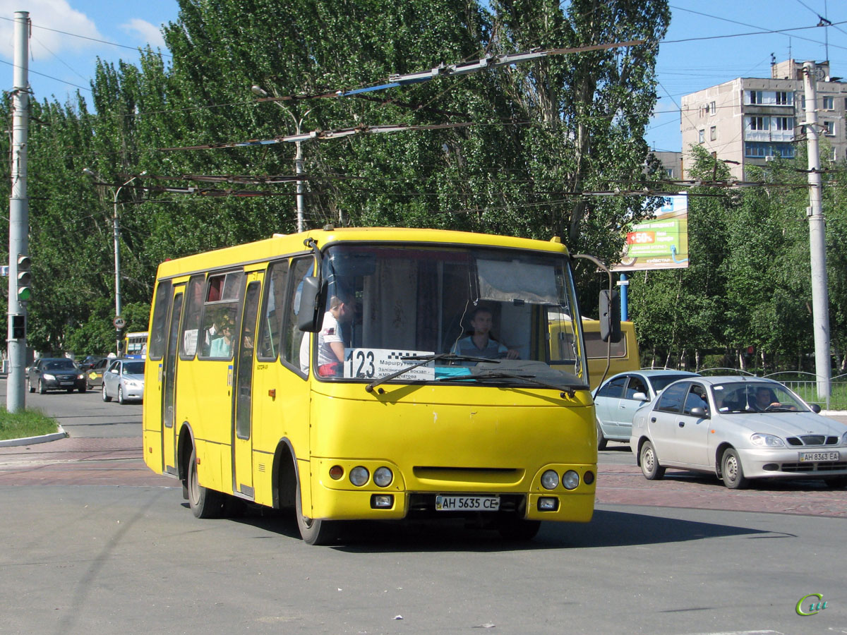 Мариуполь. Богдан А09202 AH5635CE