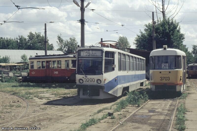 Москва. 71-608КМ (КТМ-8М) №3200, Tatra T3SU №3703, ГС-4 (ГВРЗ) №3466
