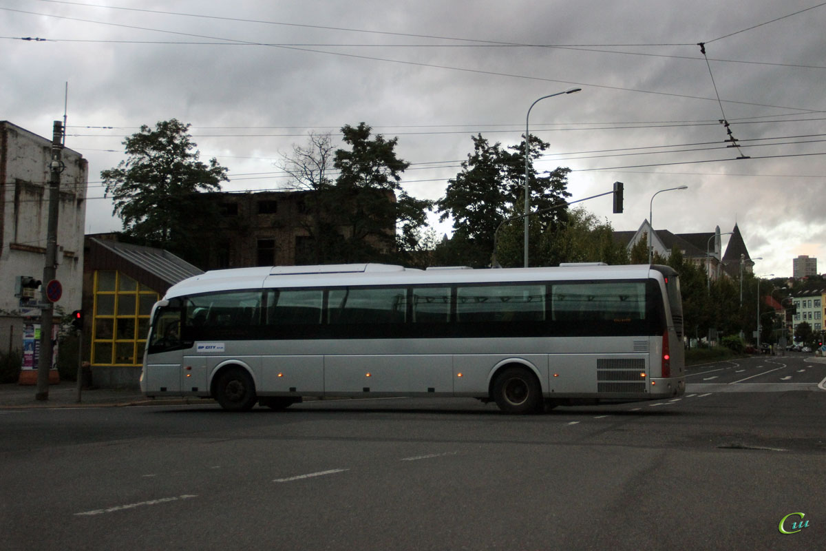 Усти-над-Лабем. Автобус Irizar i4 (4C5 4481)