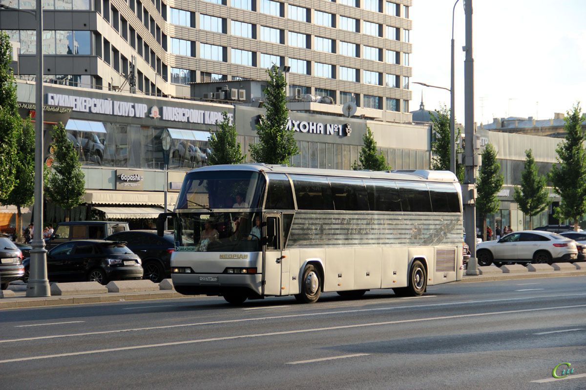 Москва. Neoplan N116 Cityliner т237хр