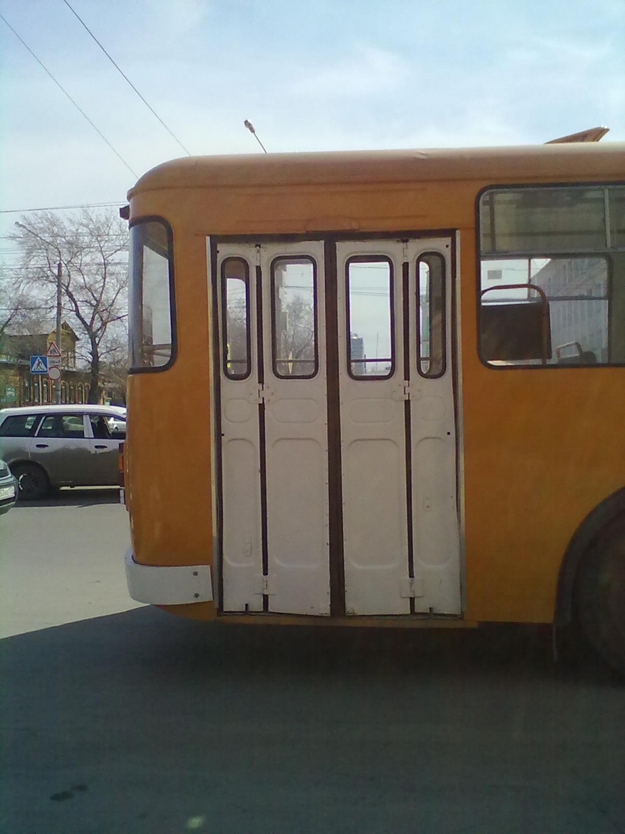 Челябинск. ЛиАЗ-677Г в608ст