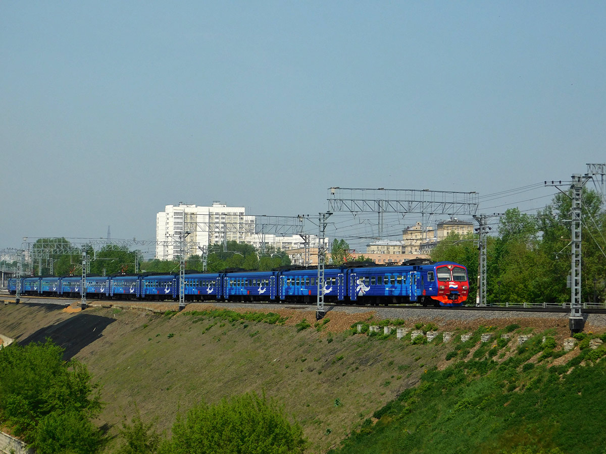 Москва. ЭД4М-0398