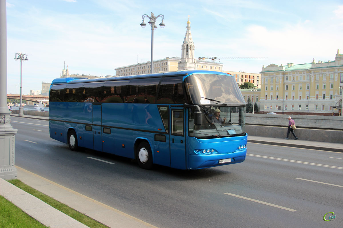 Москва. Neoplan N116 Cityliner м457кт