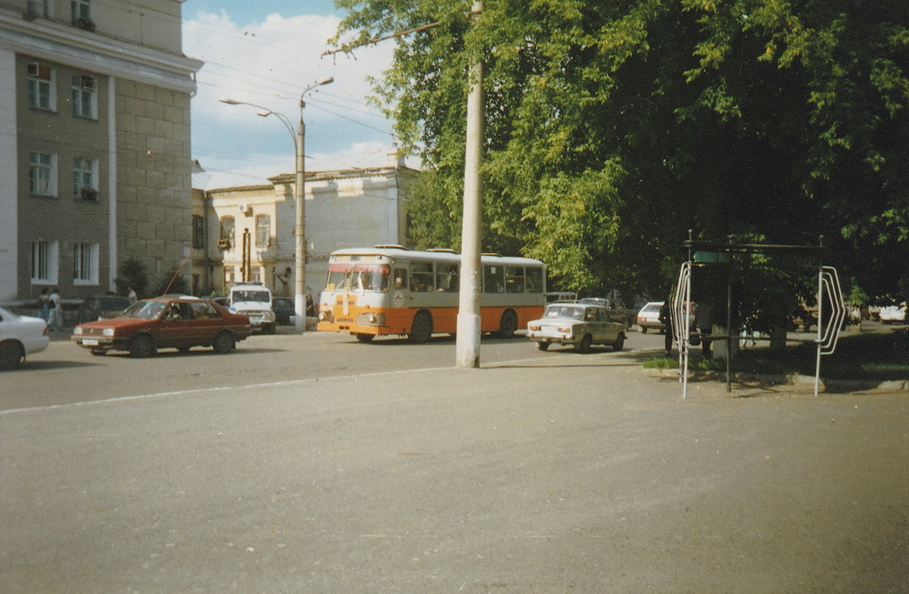 Курган. ЛиАЗ-677М №201