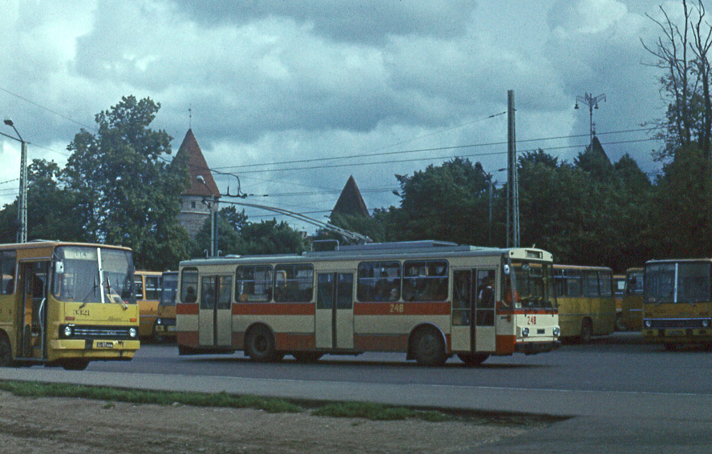 Таллин. Škoda 14Tr02 №248, Ikarus 260.01 20-22ЕАЩ