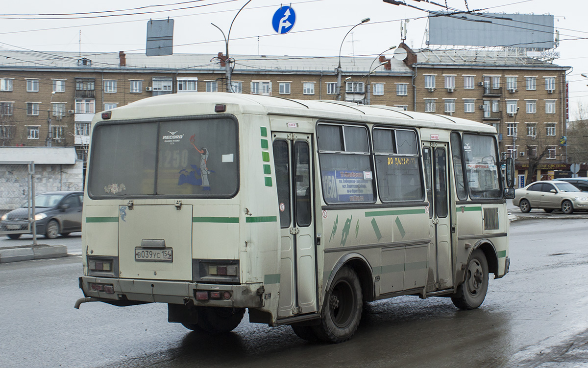 Новосибирск. ПАЗ-32054 в039ус
