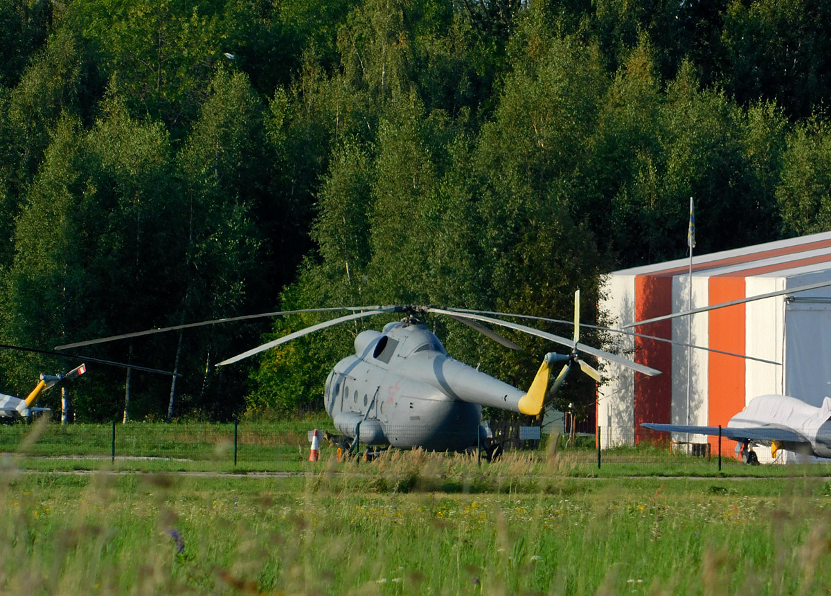 Воротынск. Вертолёт Ми-8