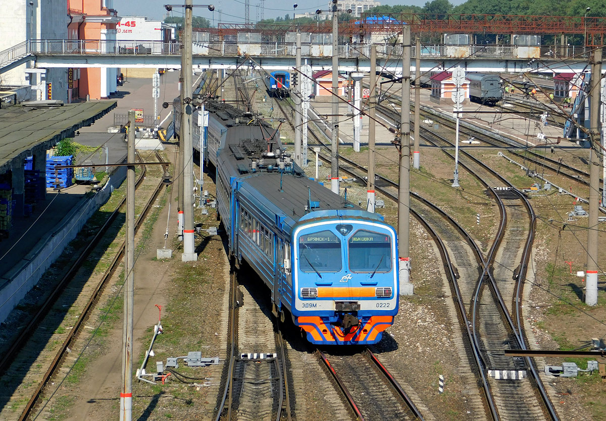 Электричка брянск орловский жуковка. Эд9м Брянск. Станция Брянск 1. Эд9м 222. ТЧ-45 Брянск.