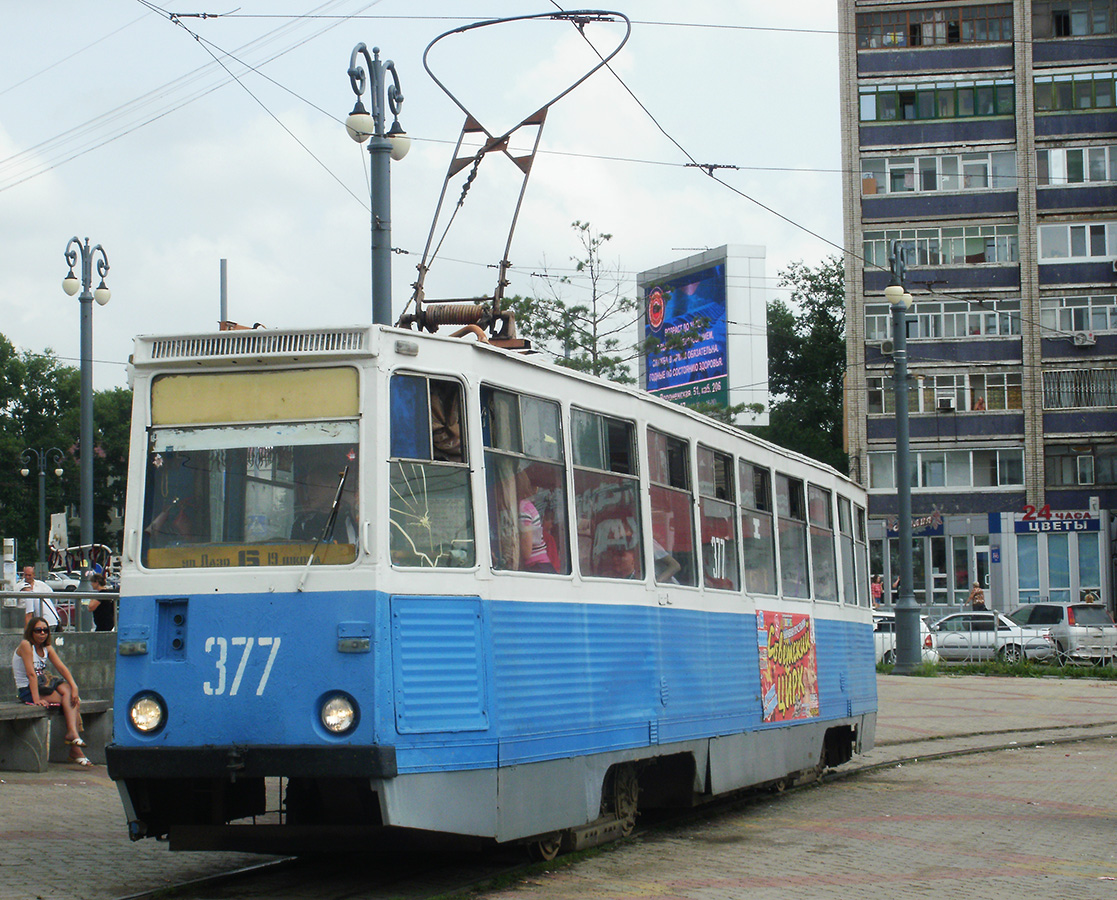 Хабаровск. 71-605 (КТМ-5) №377