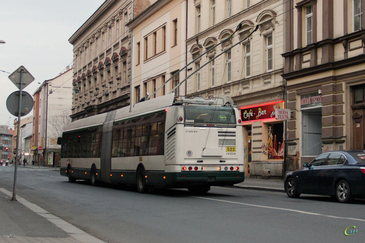 Пльзень. Škoda 25Tr Irisbus №522