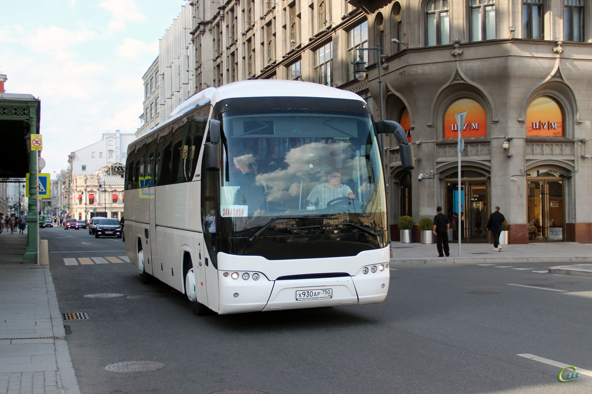 Москва. Neoplan N2216SHD Tourliner х930ар