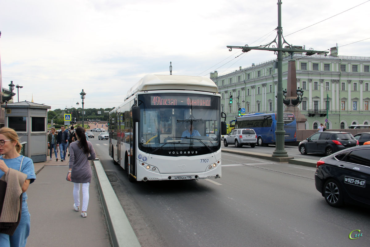 Санкт-Петербург. Volgabus-5270.G0 в904ак