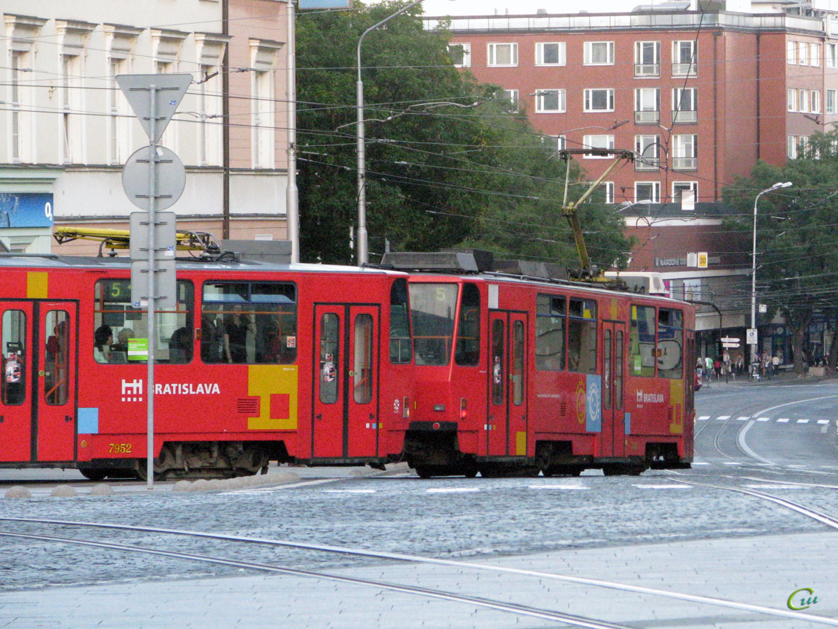 Братислава. Tatra T6A5 №7951, Tatra T6A5 №7952
