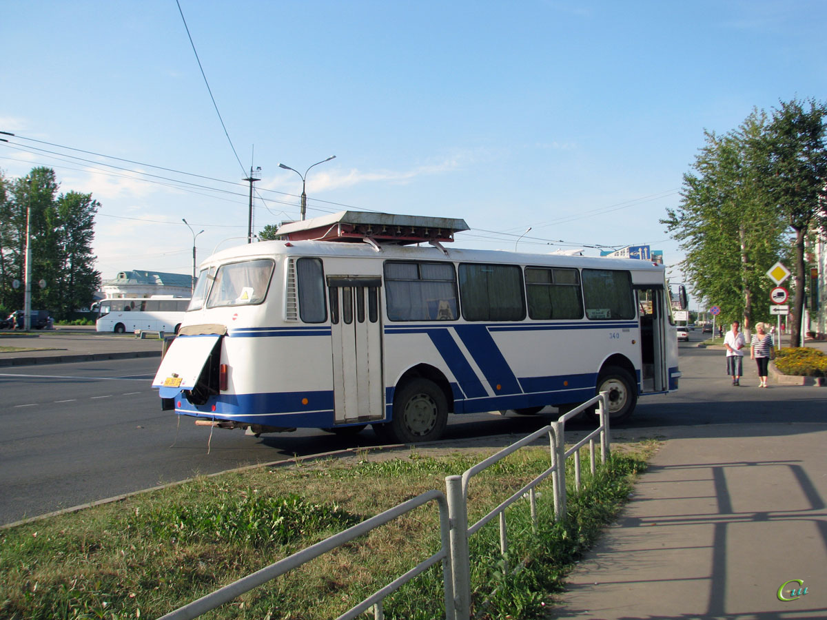 Великий Новгород. ЛАЗ-695Н ав283