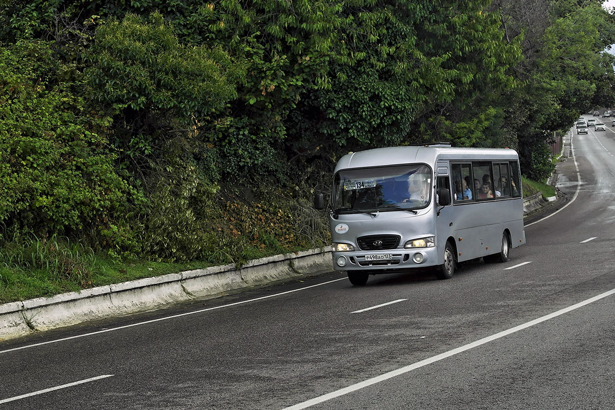 Hyundai County LWB р498ао - Сочи - Фото №135991 - Твой Транспорт