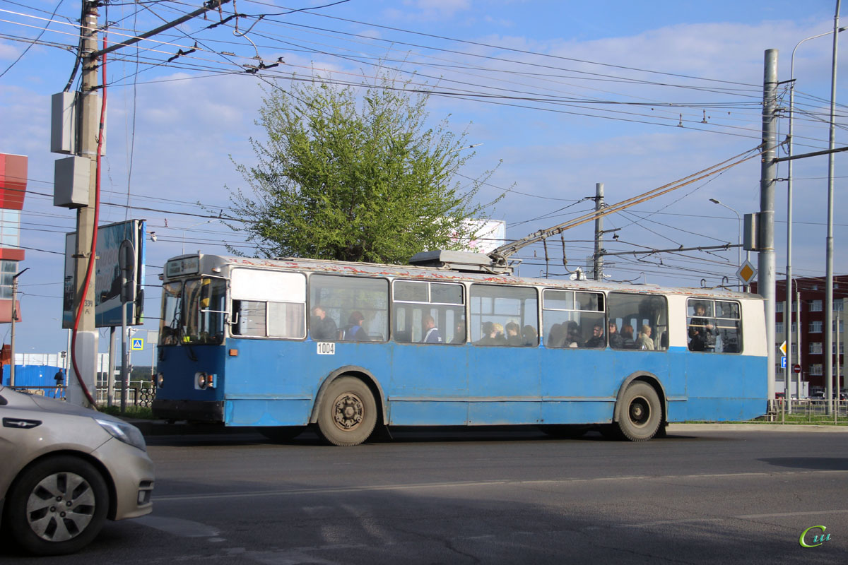 Волгоград. ЗиУ-682 (ВЗСМ) №1004