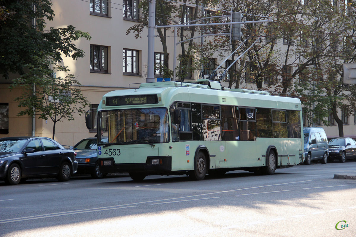 Минск. АКСМ-32102 №4563