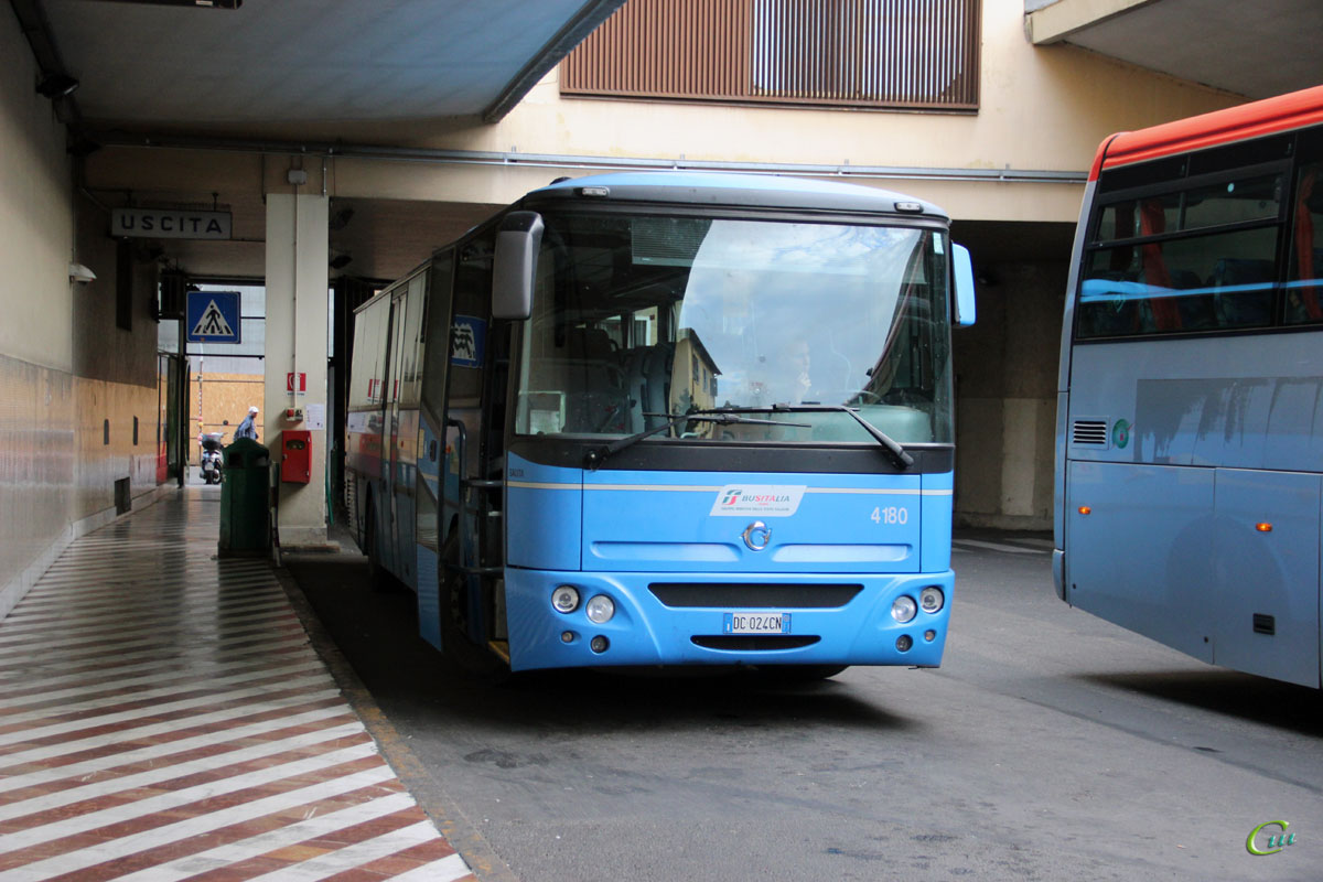 Флоренция. Irisbus Axer 12M DC 024CN