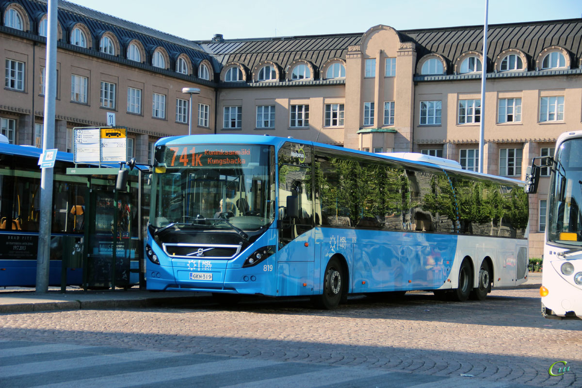 Хельсинки. Volvo 8900BLE GKN-319