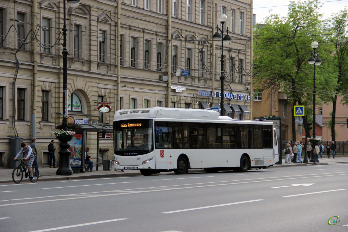 Санкт-Петербург. Volgabus-5270.G2 (CNG) у023рр