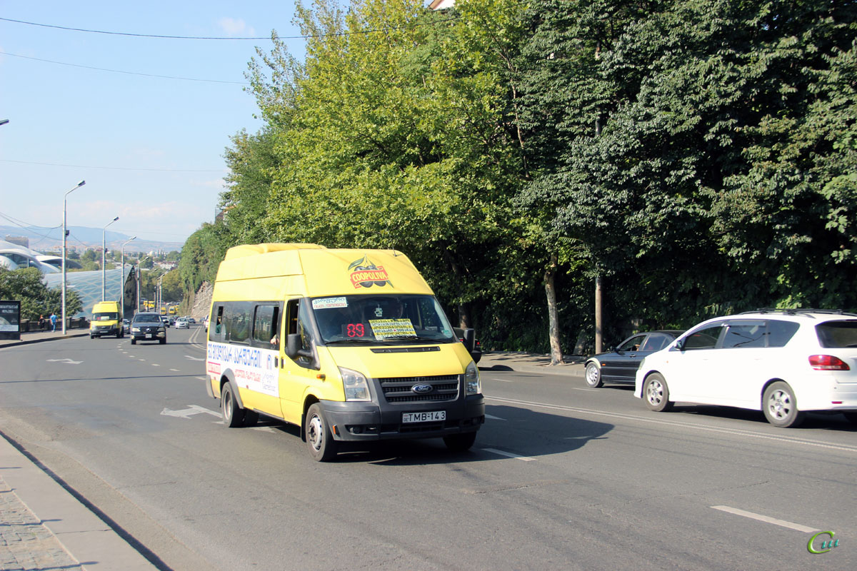 Тбилиси. Avestark (Ford Transit) TMB-143