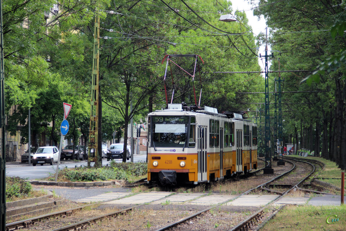 Будапешт. Tatra T5C5 №4201