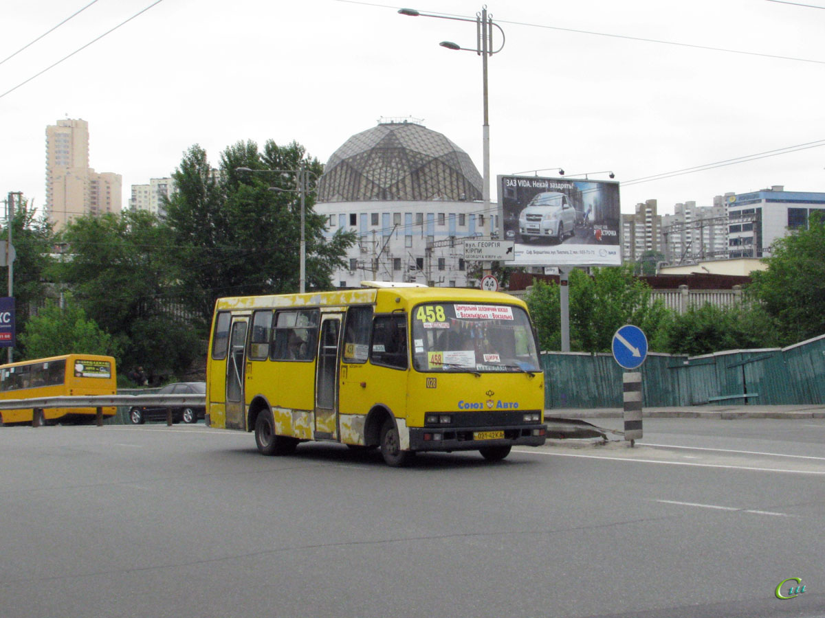 Киев. Богдан А091 021-42KA