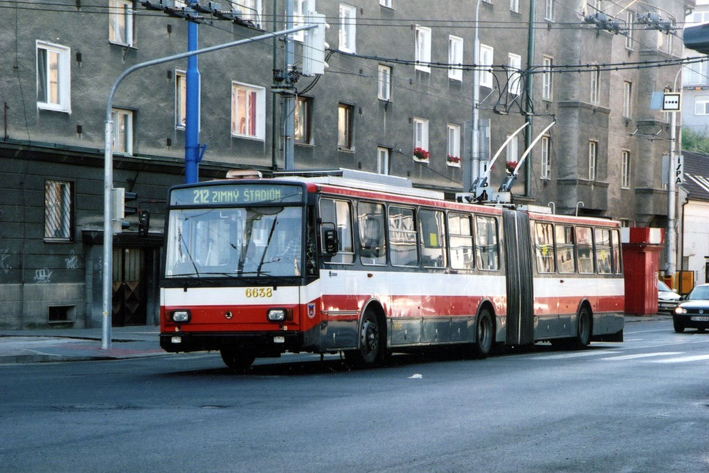 Братислава. Škoda 15Tr13/6M №6638