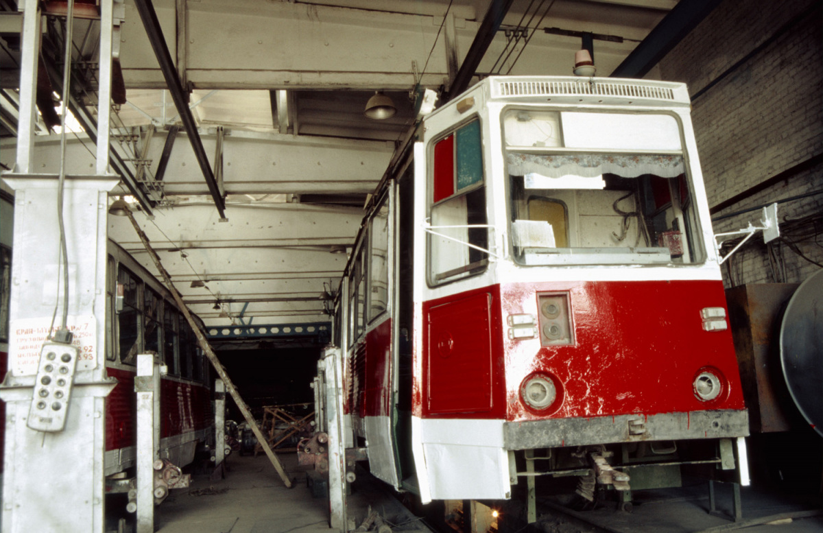 Орск. Трамвай 71-605 (КТМ-5) с неизвестным номером