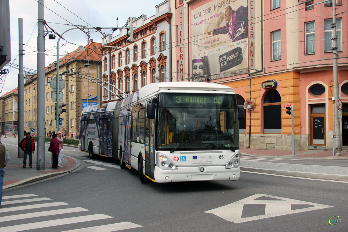Ческе-Будеёвице. Škoda 25Tr Irisbus №86