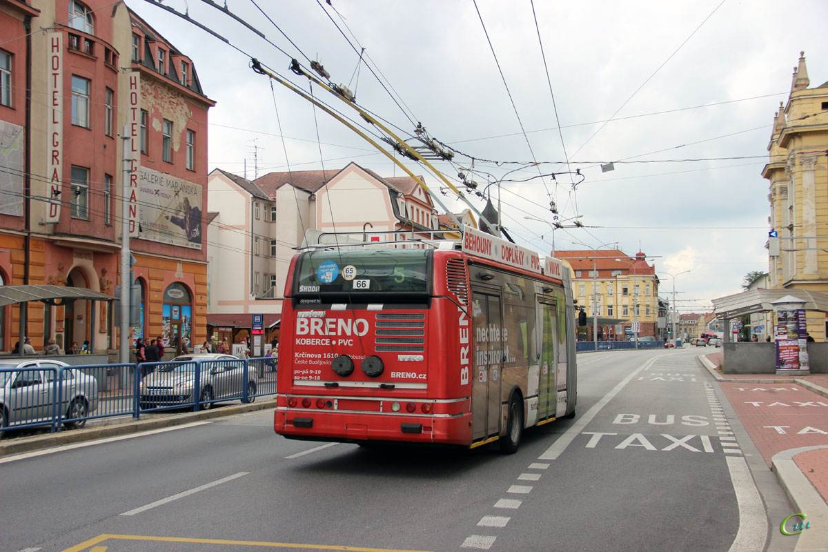 Ческе-Будеёвице. Škoda 25Tr Irisbus №66