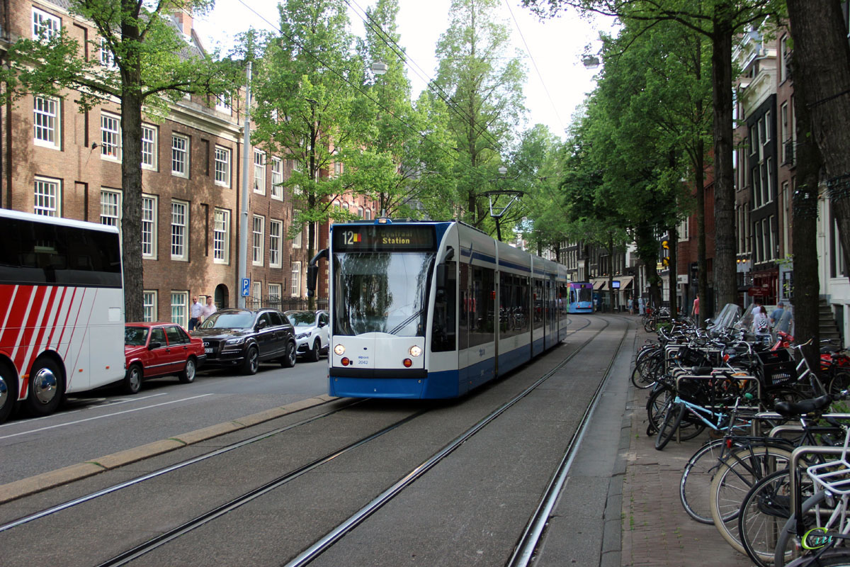 Амстердам. Siemens Combino №2042