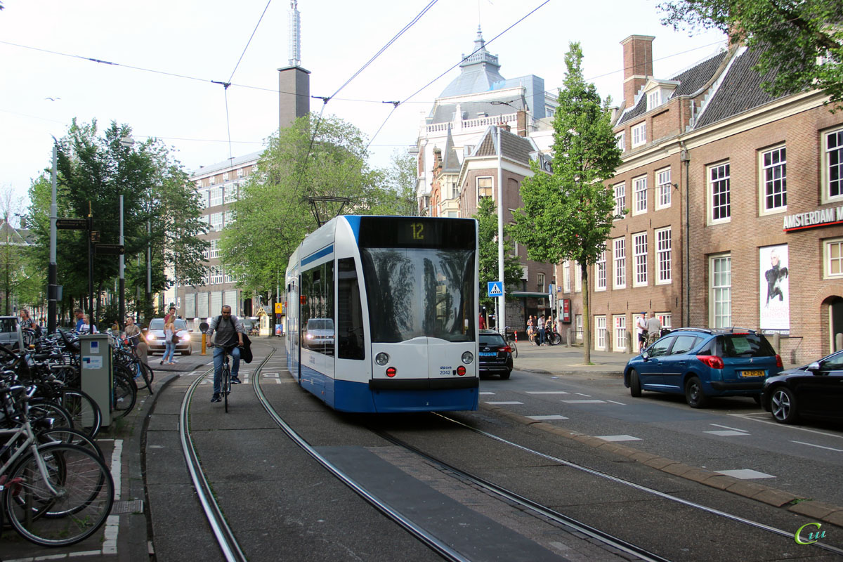 Амстердам. Siemens Combino №2042