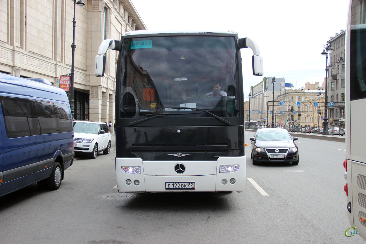 Санкт-Петербург. Mercedes-Benz O350 Tourismo е122вк