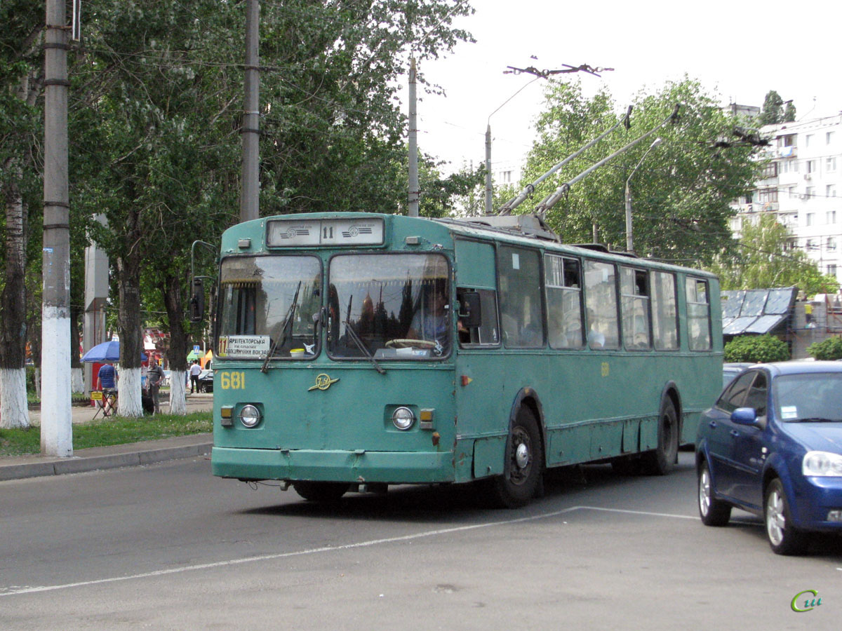 Одесса. ЗиУ-682В-012 (ЗиУ-682В0А) №681