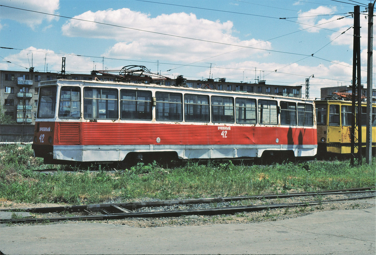 Новотроицк. 71-605 (КТМ-5) №42