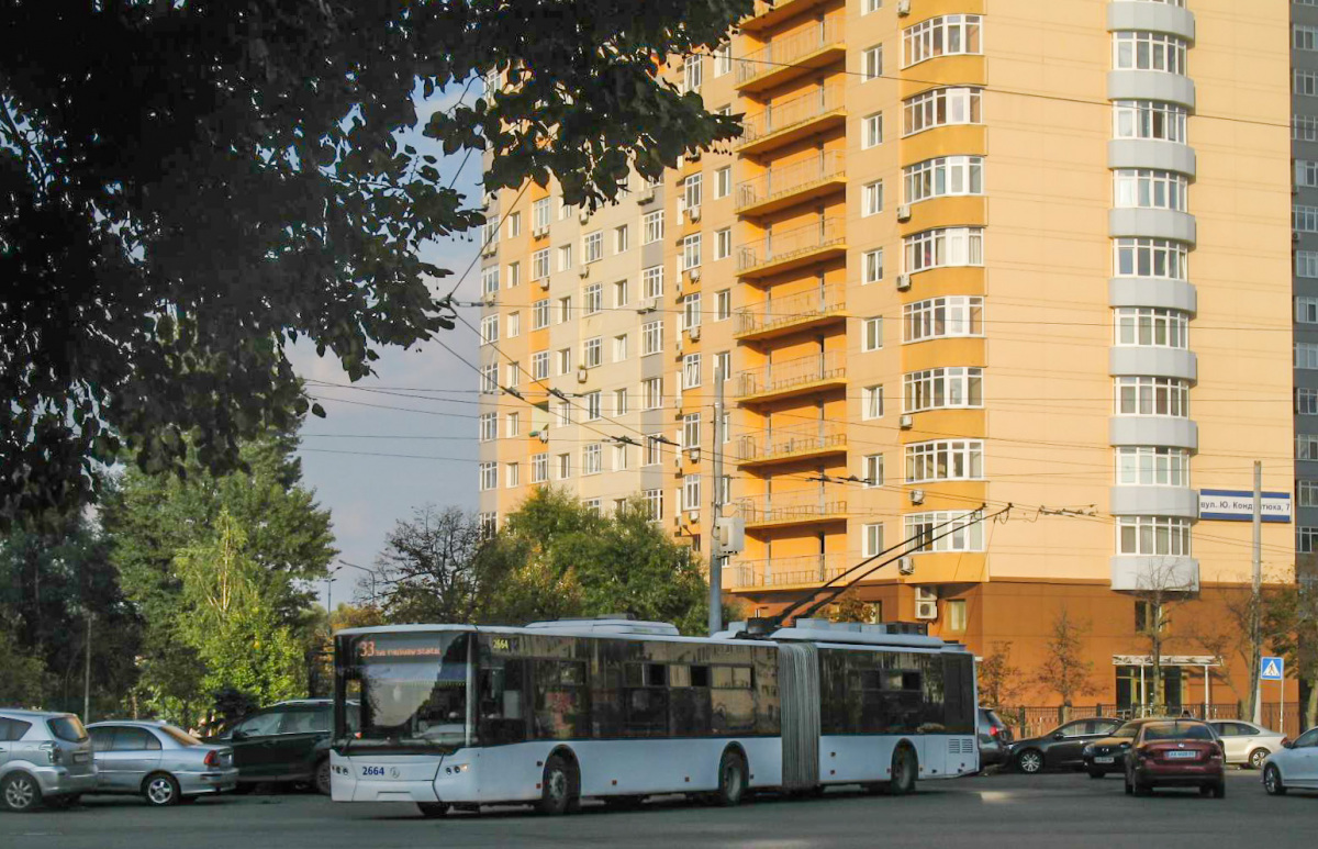 Киев. ЛАЗ-Е301 №2664