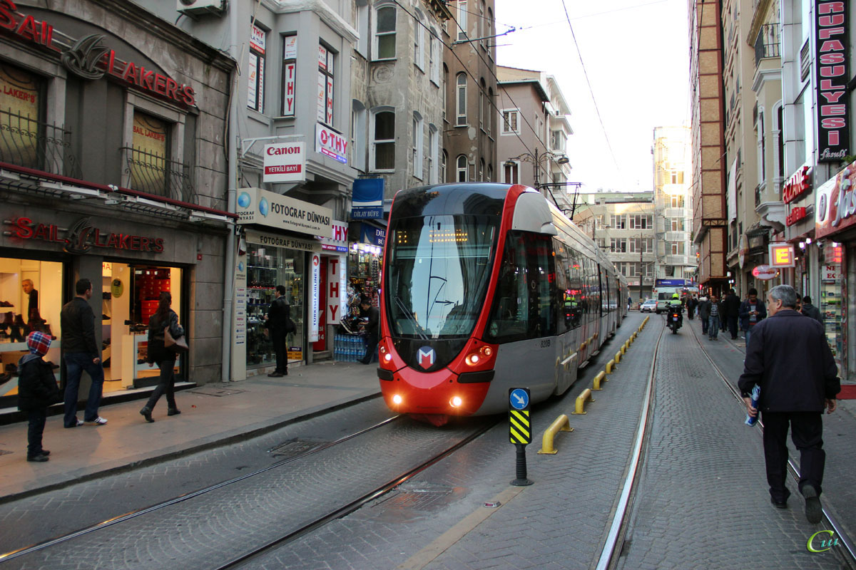 Стамбул. Alstom Citadis 301 №820