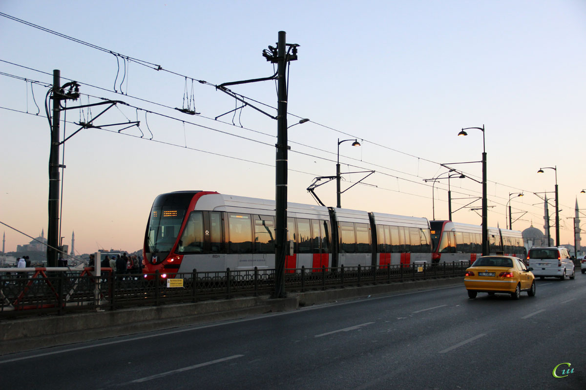 Стамбул. Alstom Citadis 301 №803, Alstom Citadis 301 №824