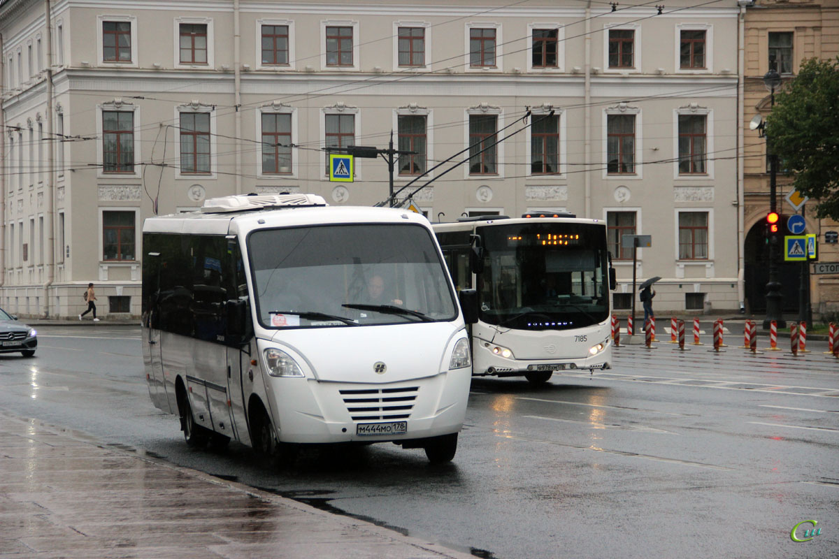 Санкт-Петербург. Volgabus-6271.00 в978хм, Неман-420224 м444мо