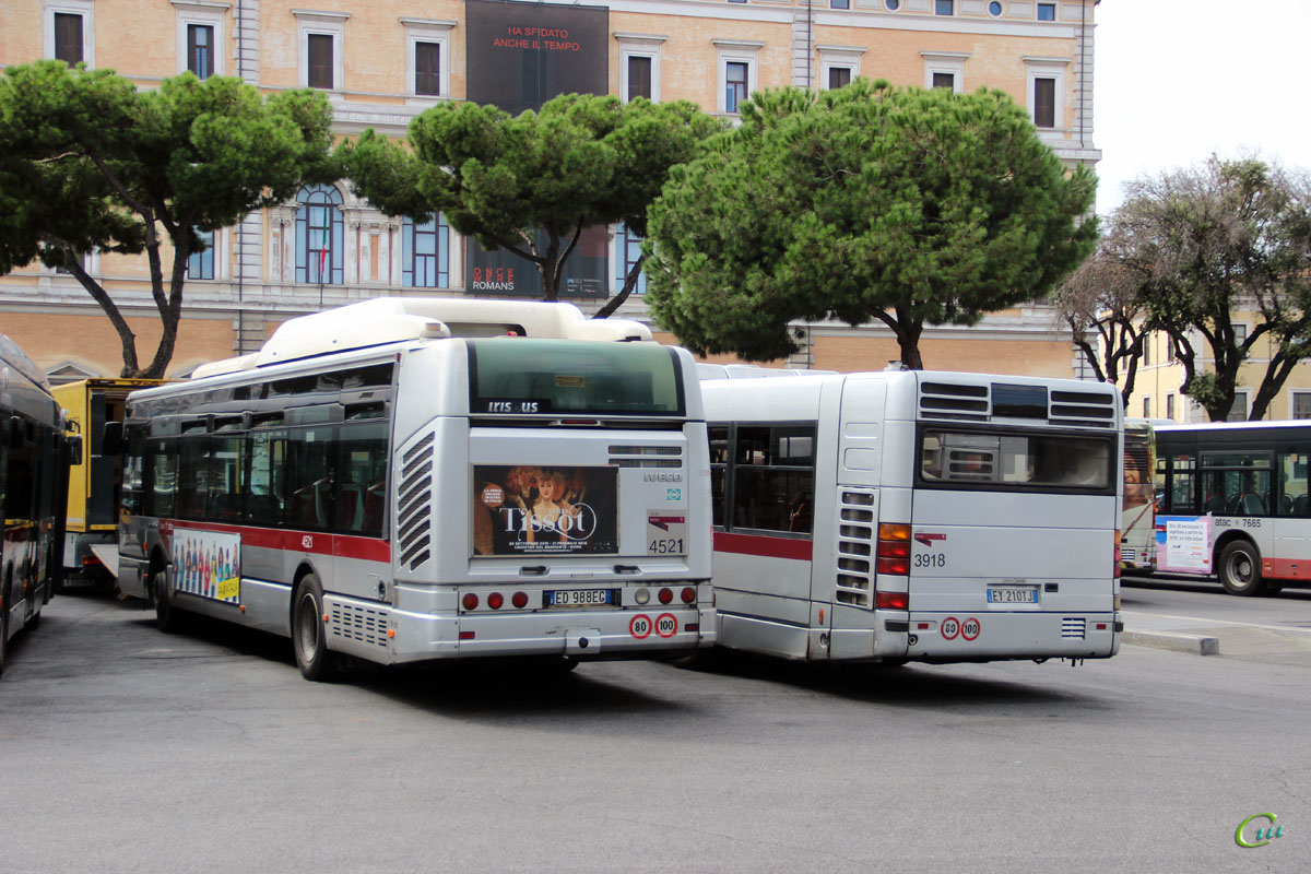 Рим. IVECO CityClass EY 210TJ, Irisbus Citelis 12M CNG ED 988EG