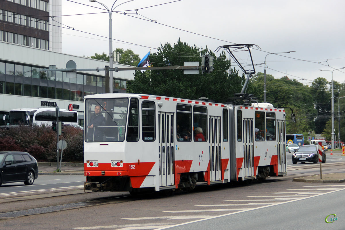 Таллин. Tatra KT4TM №182
