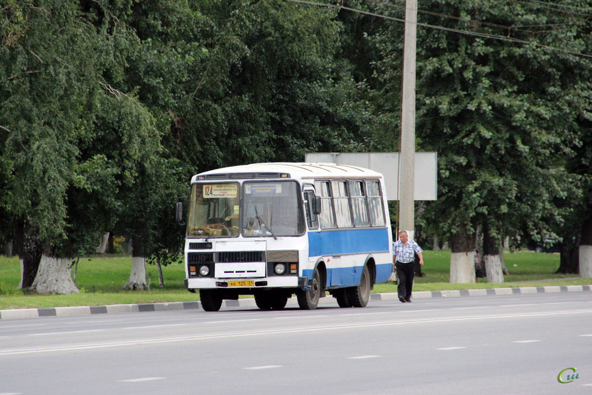 Белгород. ПАЗ-3205-110 ав125