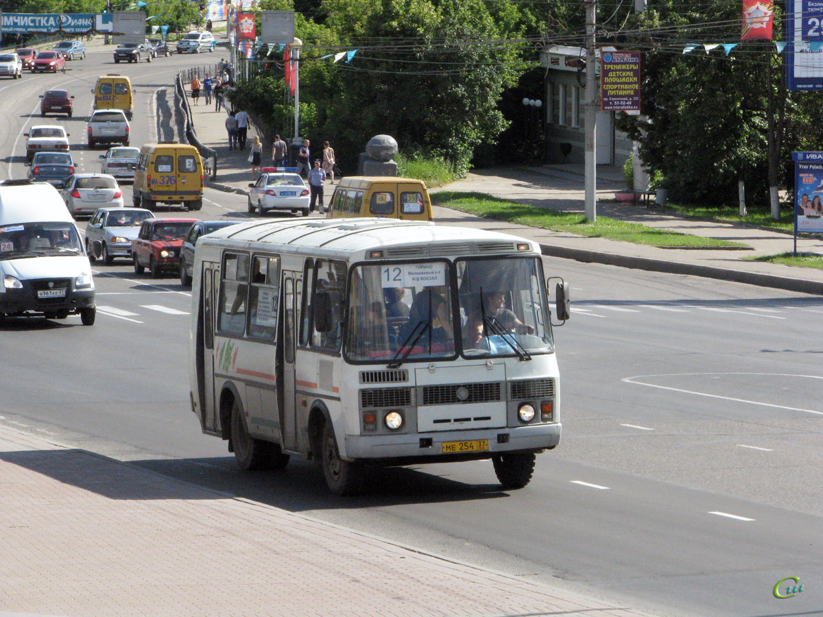 ГАЗель (все модификации) ма376, ГАЗель (все модификации) мв804,  ПАЗ-32054-110-07 ме254, Луидор-2250 н961ке - Иваново - Фото №163682 - Твой  Транспорт