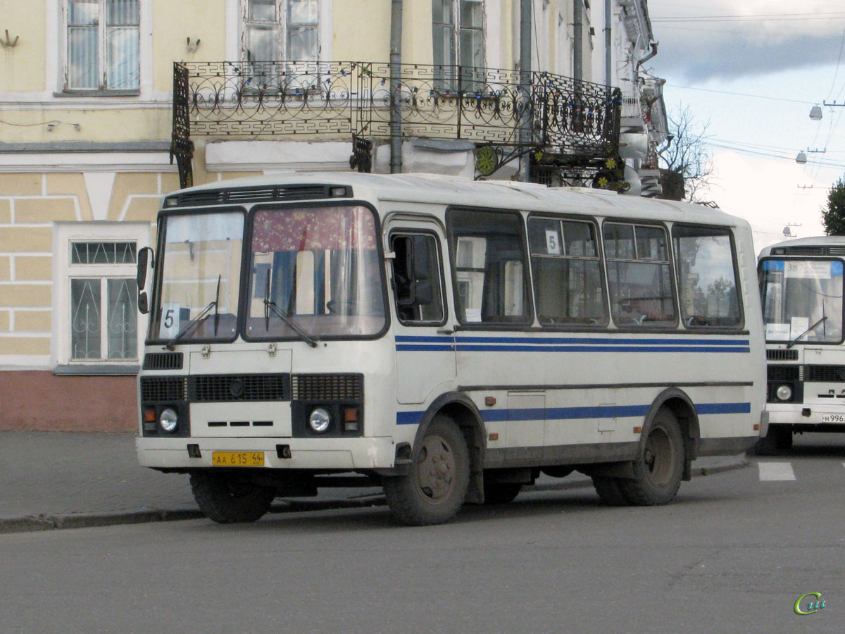 Кострома. ПАЗ-32051-110 аа615