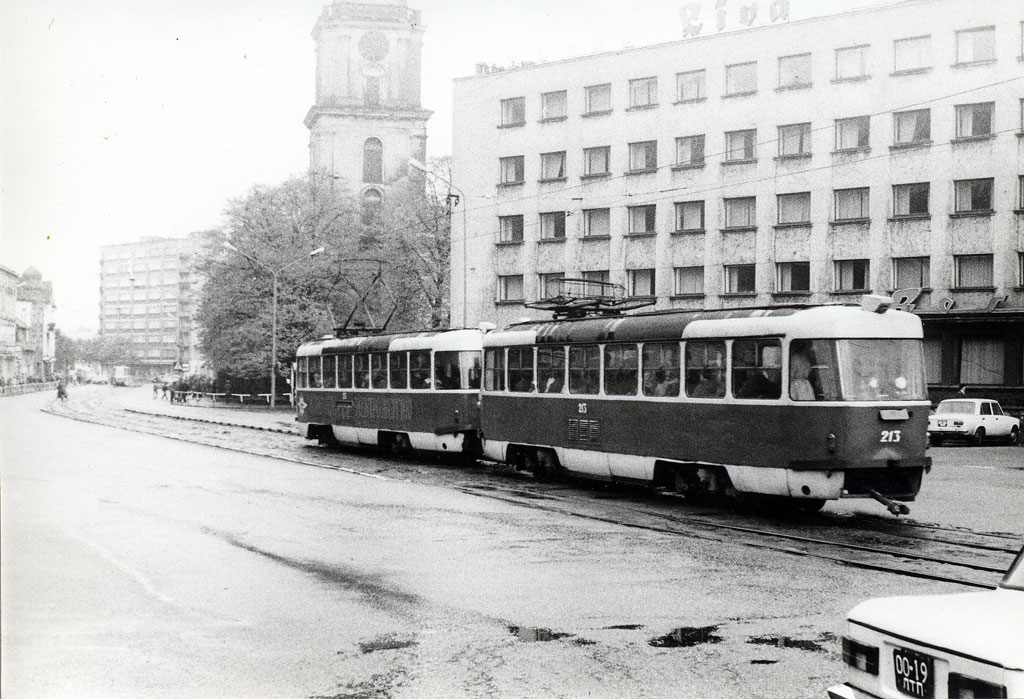 Лиепая. Tatra T4SU №213, Tatra T4SU №215