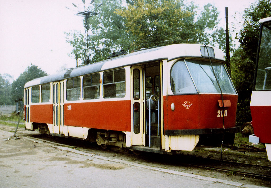 Лиепая. Tatra T4SU №208