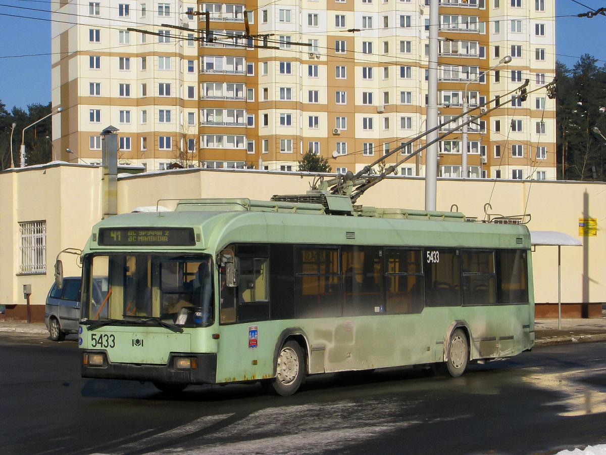 Минск. АКСМ-32102 №5433